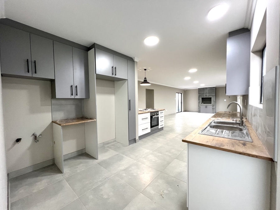 3 Bedroom Property for Sale in Fountains Estate Eastern Cape